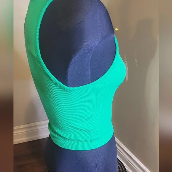 Ambiance Brand Crop Top - Picture 5 of 7